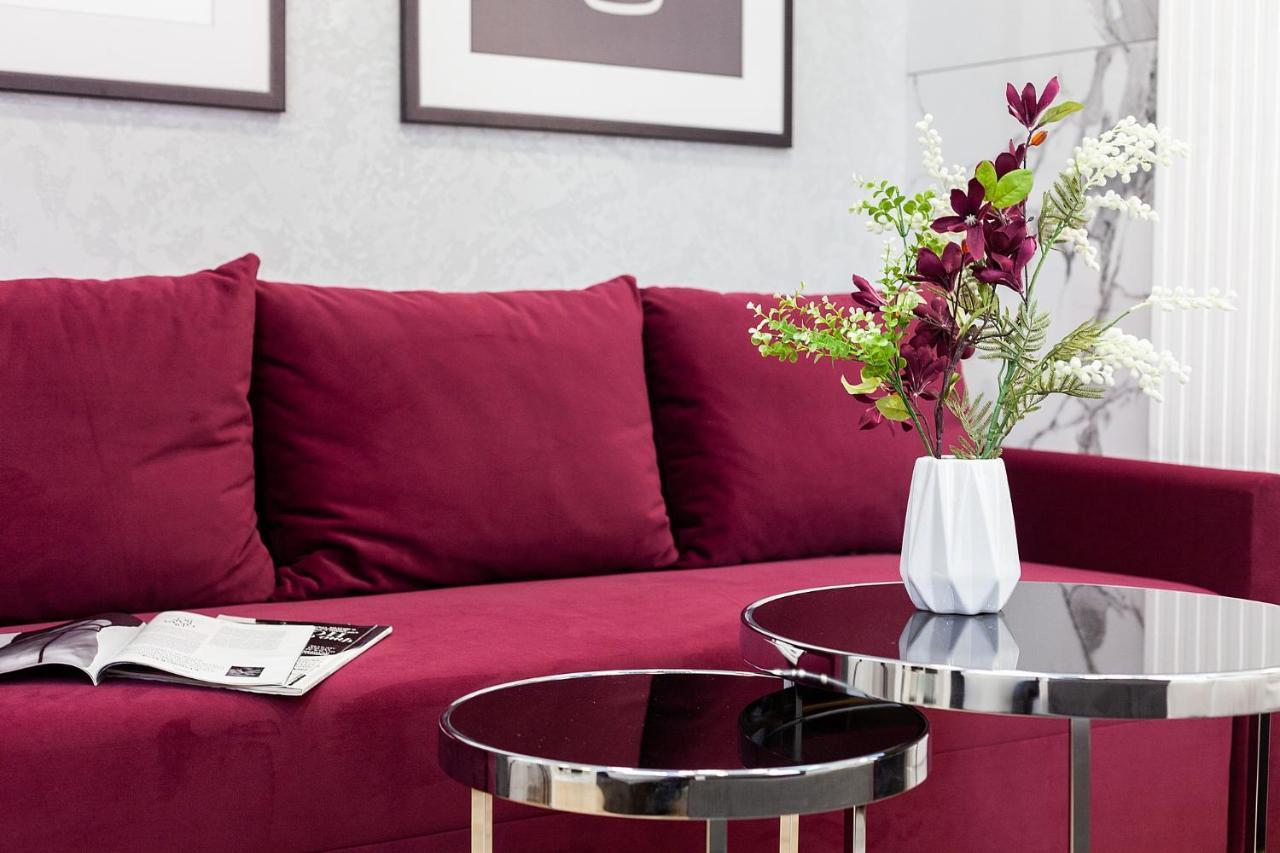Lovely Apartment On Drahomanova Street Lviv Dış mekan fotoğraf